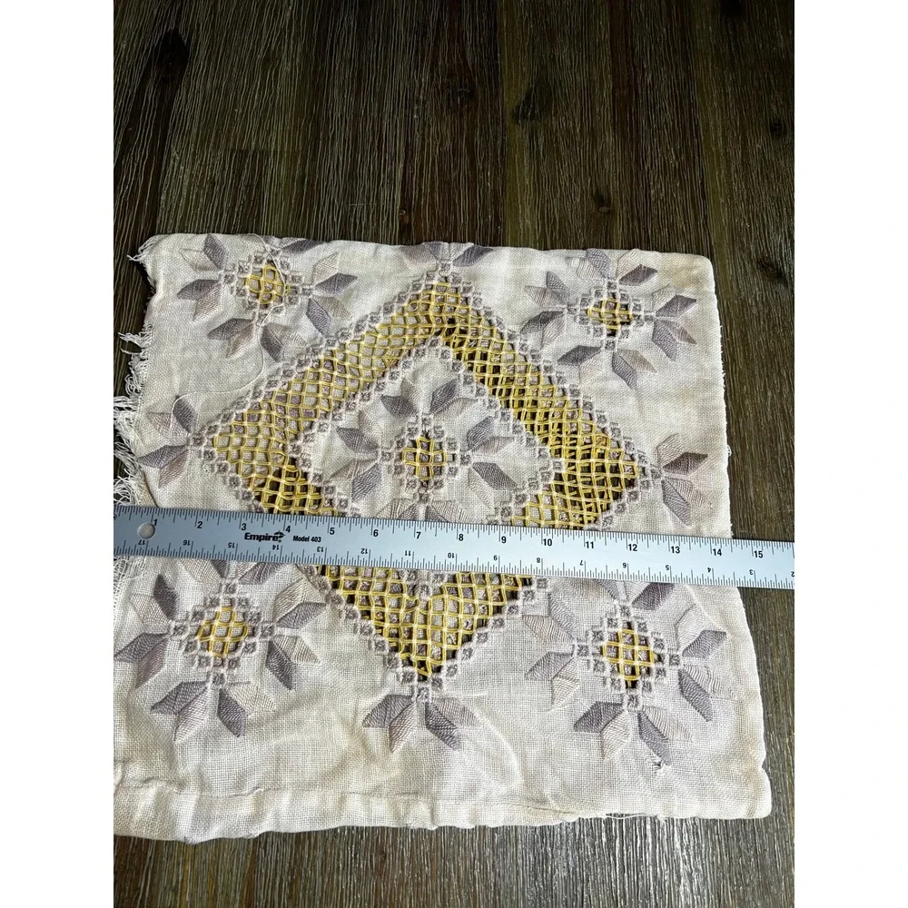 Vintage Hand Embroidered Linen Doily Cutwork Floral Geometric Cream Purple 14x13